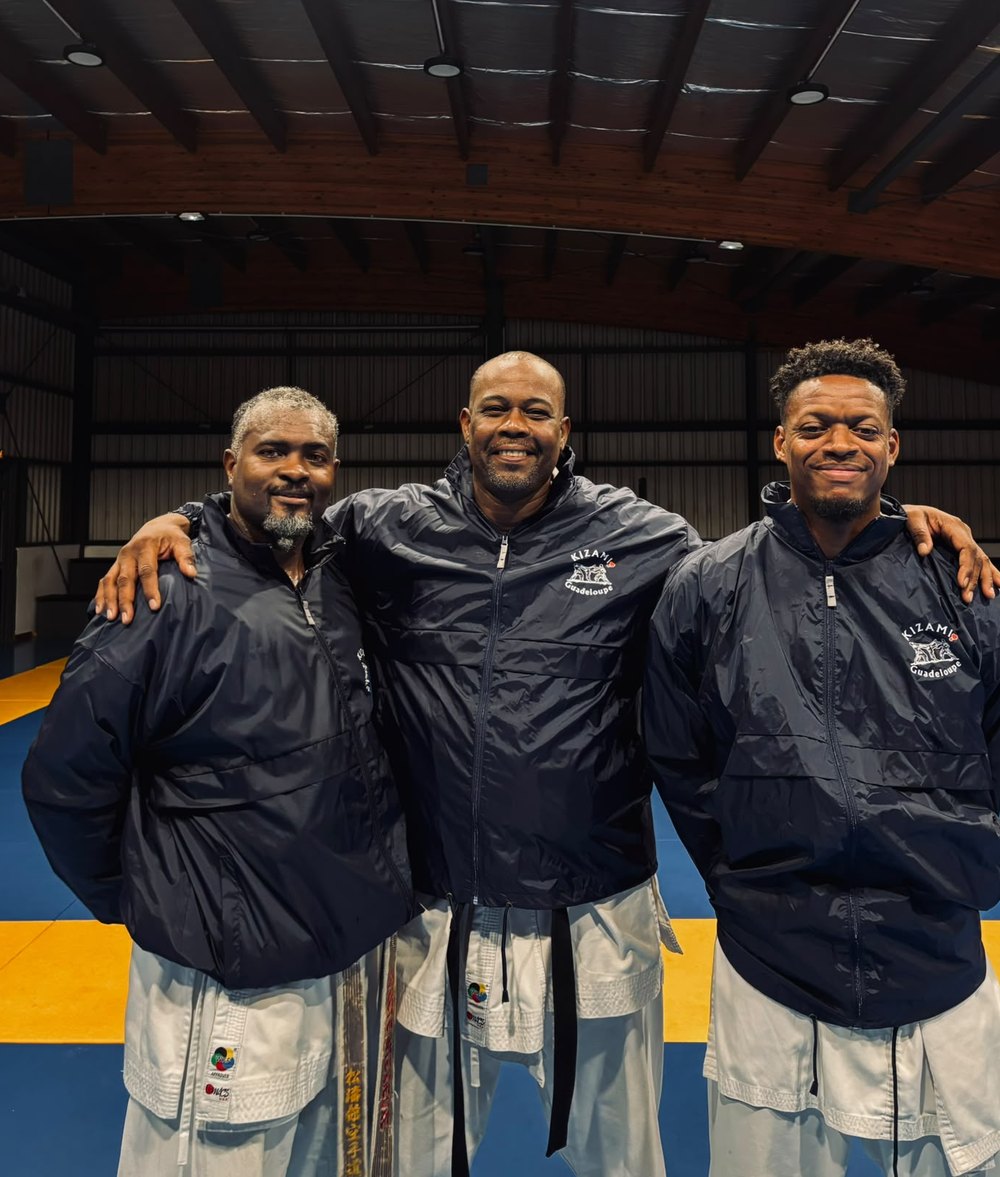 Les trois sensei du Kizami Guadeloupe dans leur dojo